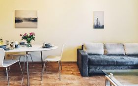 Apartament Żółty Narutowicza 11